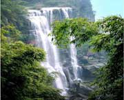 蟠龙村